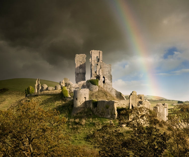 Corfe Castle rainbow