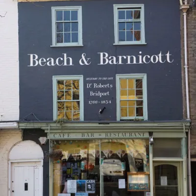 bridport beach barnicott