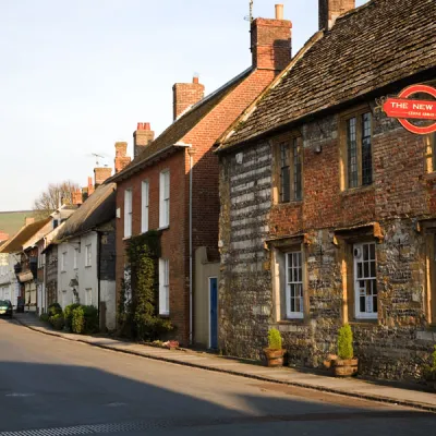 cerne long street