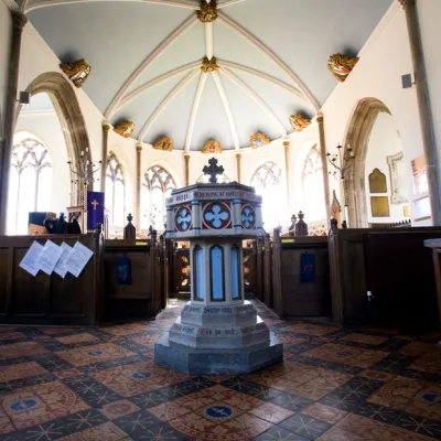 moreton church interior