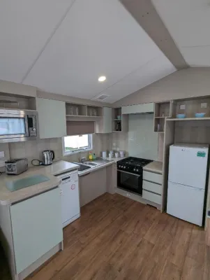 ACCESSIBLE FRIENDLY MODERN Family Caravan Littlesea Haven We