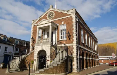 Poole Guildhall