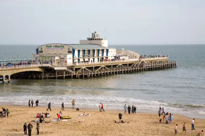 bournemouth pier beach