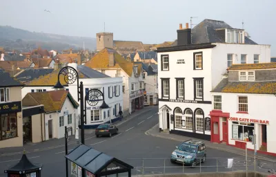 lyme regis centre