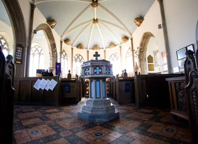 moreton church interior