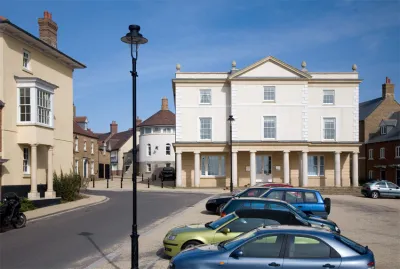 poundbury beechwood sq