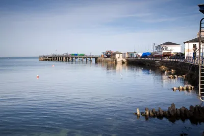 swanage pier bay