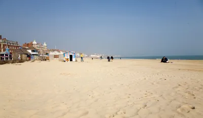 weymouth sandy beach